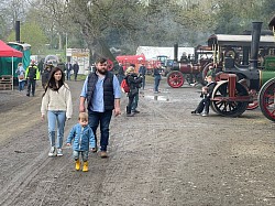 Vintage Enthusiasts at Shane Castle Steam & Vintage Rally 2023